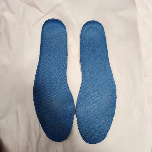 Balenciaga Triple S Sneakers - Picture 9 of 11